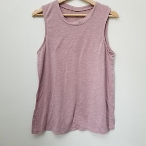 Flowy muscle tank